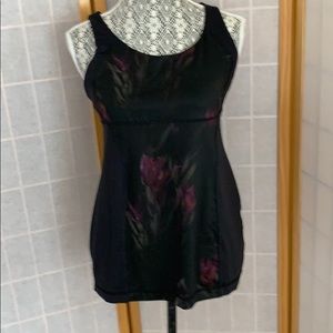 Lululemon Tank Double Strap Cross back Floral